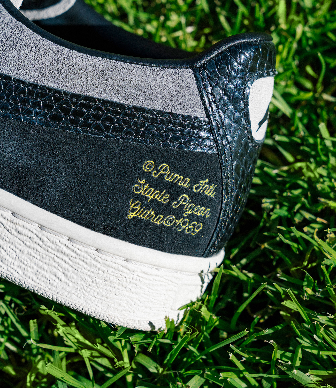 PUMA SUEDE STAPLE