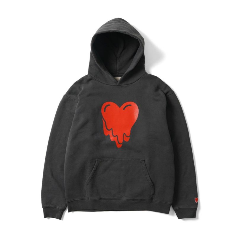 送料関税込み■EMOTIONALLY UNAVAILABLE■EU Heart Logo Hoodie EMOTIONALLY UNAVAILABLE EU HEART LOGO HOODIE | MFC STORE